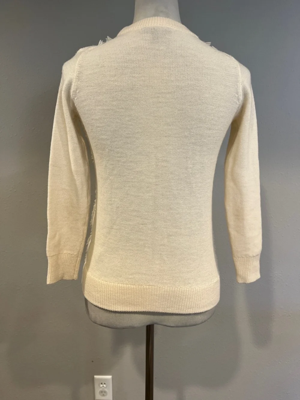 J. Crew merino‎ wool Cream Cable Knit Sweater size XXS